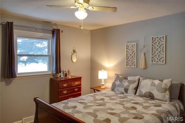 1105 N Giddings Avenue, Jerseyville, IL 62052