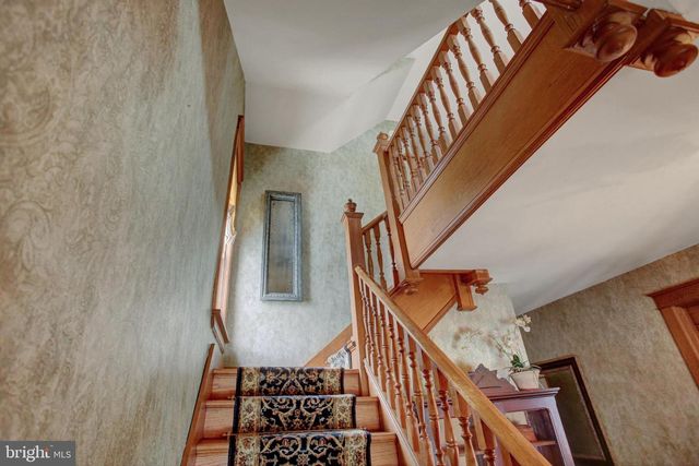 530 E CATHERINE STREET, Chambersburg, PA 17201