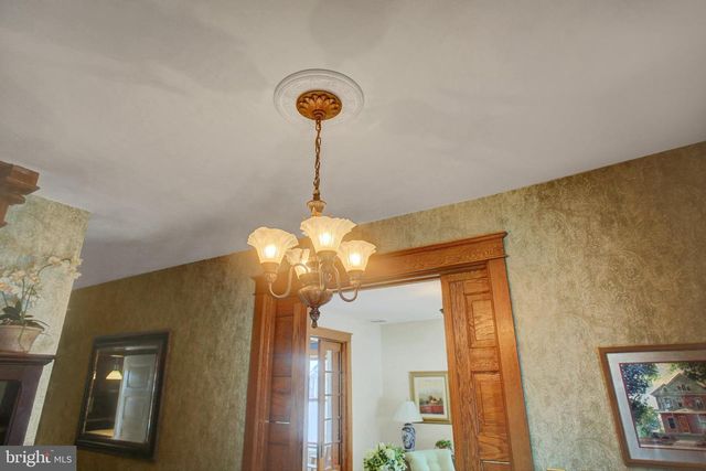 530 E CATHERINE STREET, Chambersburg, PA 17201