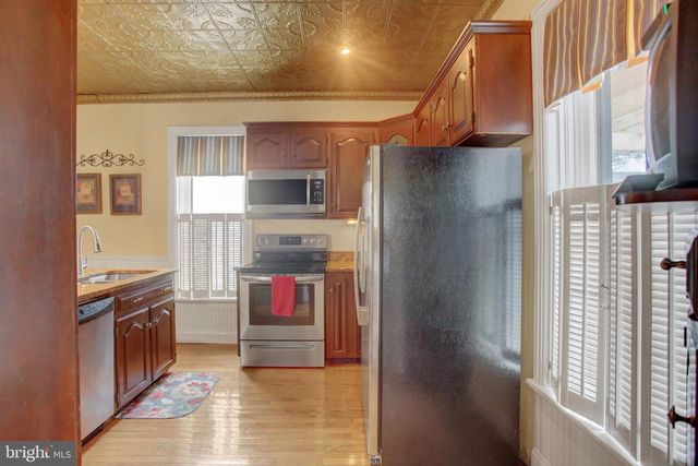 530 E CATHERINE STREET, Chambersburg, PA 17201