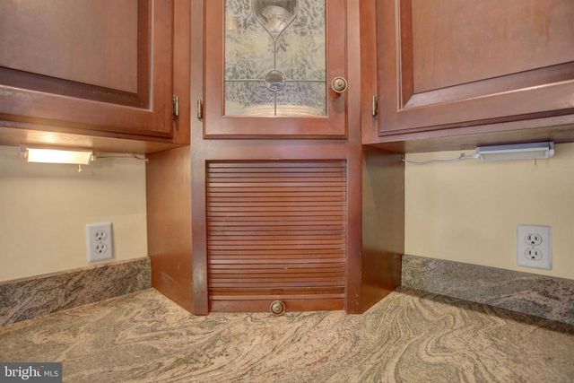 530 E CATHERINE STREET, Chambersburg, PA 17201