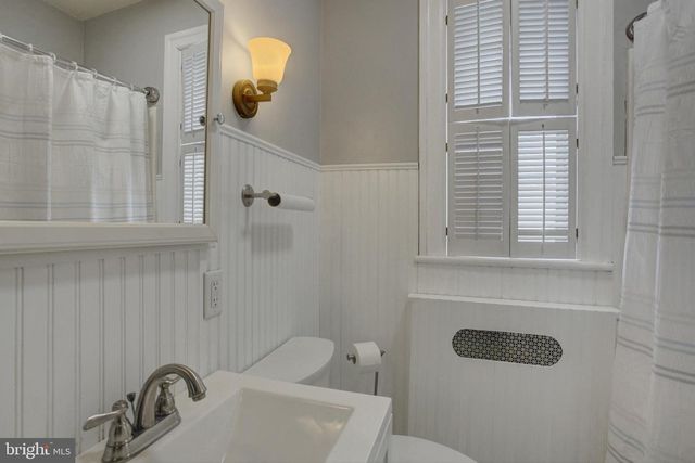 530 E CATHERINE STREET, Chambersburg, PA 17201