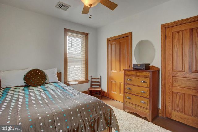 530 E CATHERINE STREET, Chambersburg, PA 17201