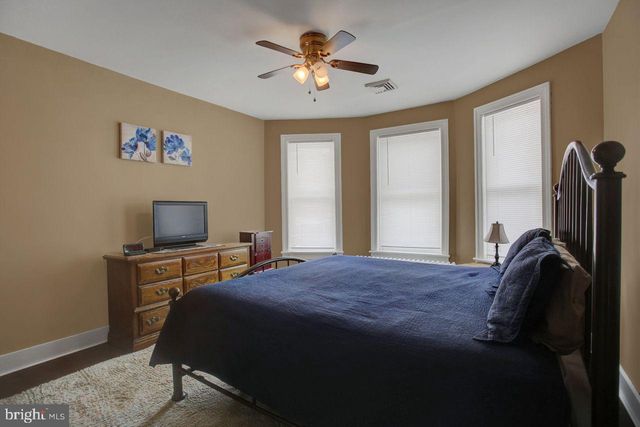 530 E CATHERINE STREET, Chambersburg, PA 17201