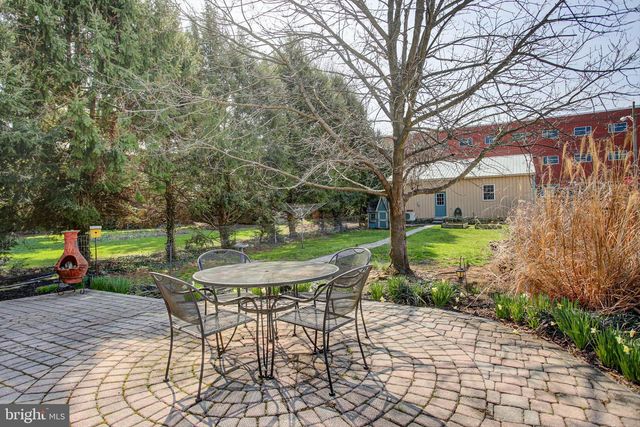 530 E CATHERINE STREET, Chambersburg, PA 17201