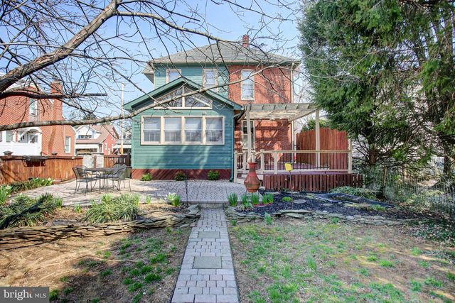 530 E CATHERINE STREET, Chambersburg, PA 17201