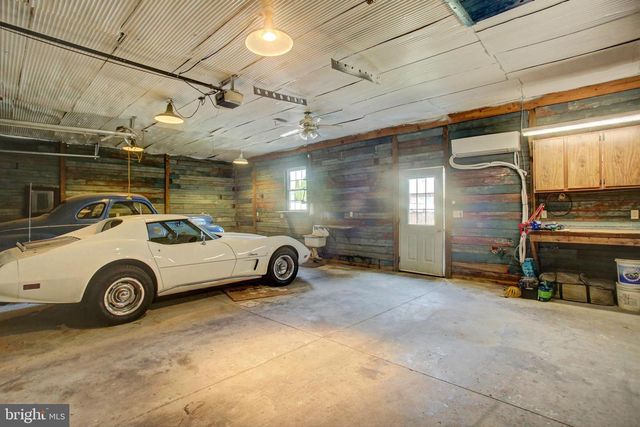 530 E CATHERINE STREET, Chambersburg, PA 17201