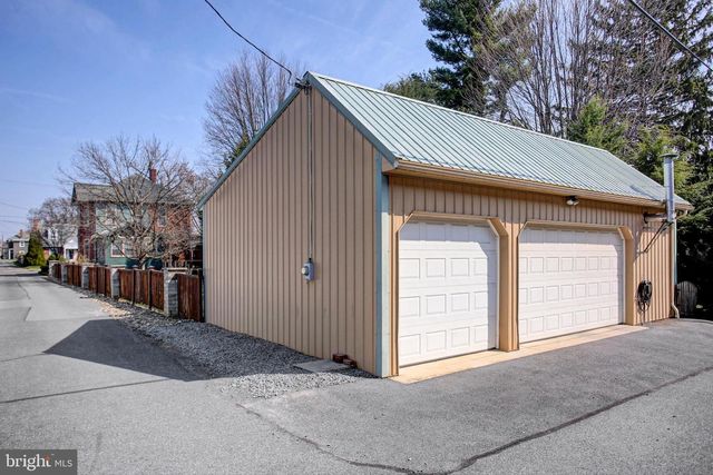 530 E CATHERINE STREET, Chambersburg, PA 17201