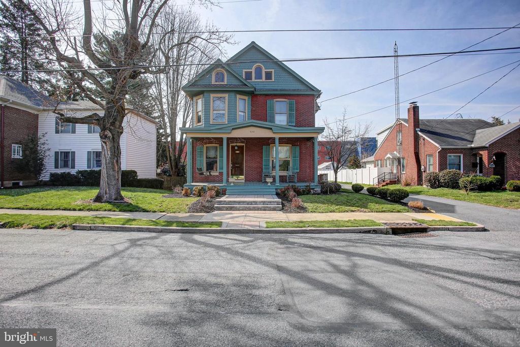 530 E CATHERINE STREET, Chambersburg, PA 17201