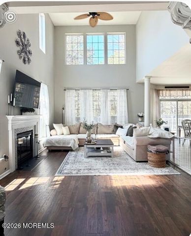 381 Leeward Road, Manahawkin, NJ 08050