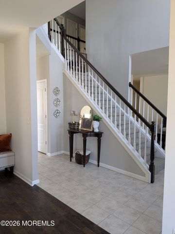 381 Leeward Road, Manahawkin, NJ 08050