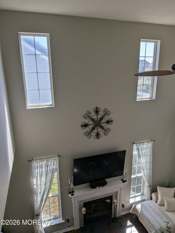 381 Leeward Road, Manahawkin, NJ 08050