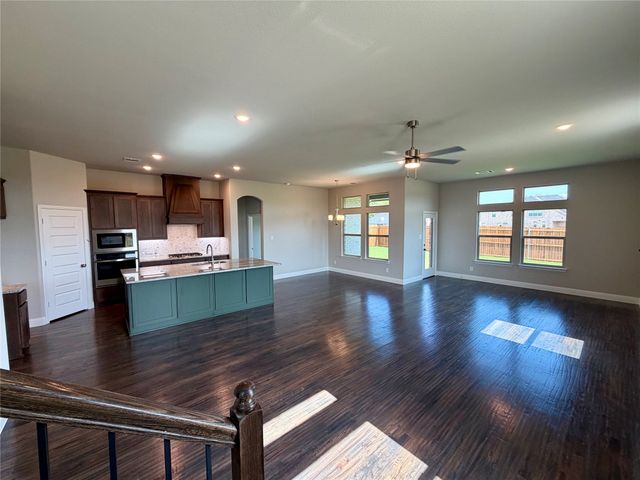 345 Penley Place, Greenville, TX 75401