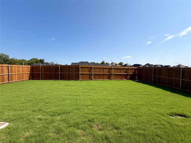 345 Penley Place, Greenville, TX 75401