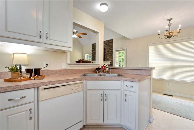 381 Arrowhatchee Drive, Winder, GA 30680