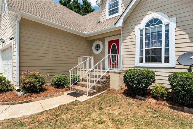 381 Arrowhatchee Drive, Winder, GA 30680