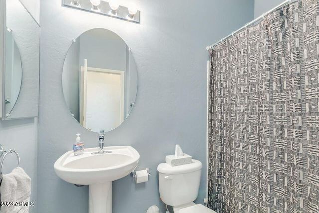 1313 S Owl Drive, Gilbert, AZ 85296