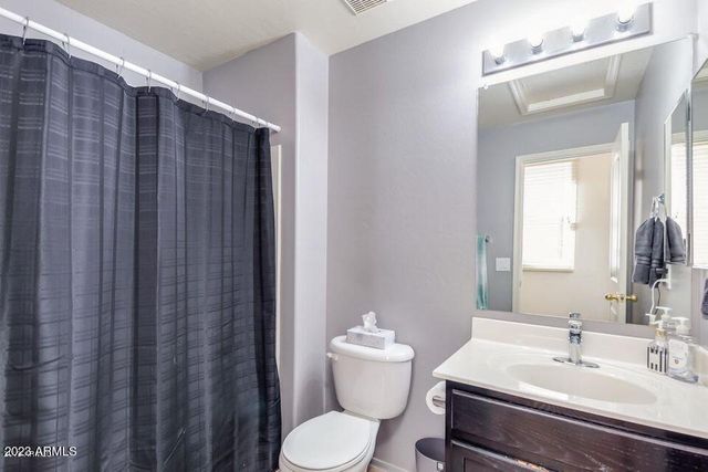 1313 S Owl Drive, Gilbert, AZ 85296