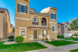 1313 S Owl Drive, Gilbert, AZ 85296