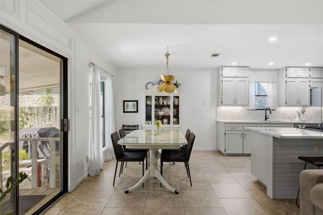 11905 Misty Brook DR, Austin, TX 78727