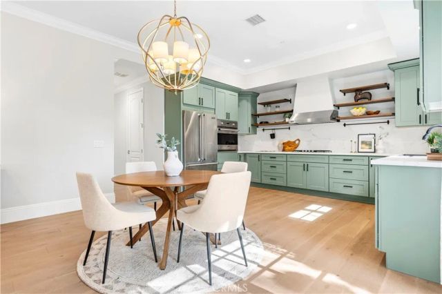 566 S 2nd Avenue, Arcadia, CA 91006