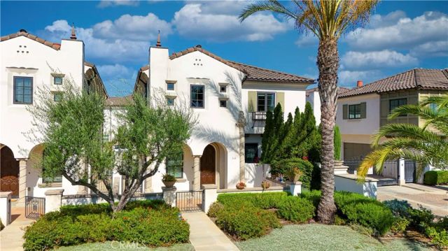 566 S 2nd Avenue, Arcadia, CA 91006