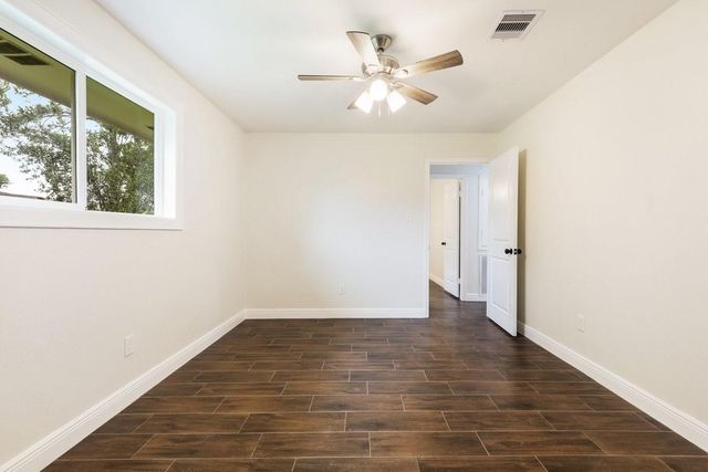10323 Sagebluff Drive, Houston, TX 77089
