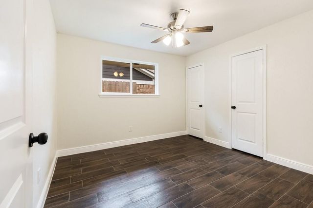 10323 Sagebluff Drive, Houston, TX 77089