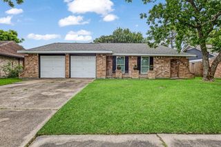 10323 Sagebluff Drive, Houston, TX 77089