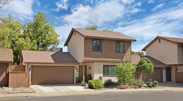 604 Edgebrook Ct, Modesto, CA 95354