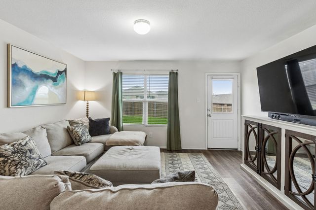 5621 Hepburn Street, Forney, TX 75126