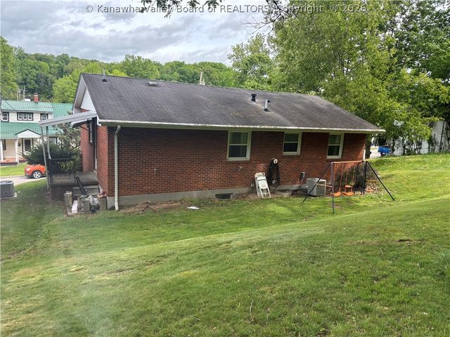2757 Daniels Avenue, South Charleston, WV 25303