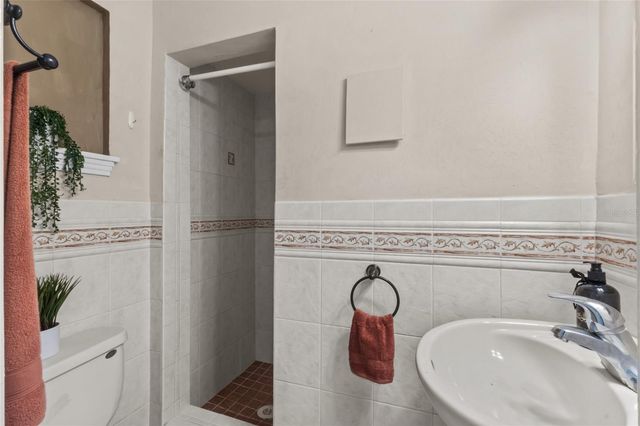 2520 E MILMAR DRIVE, Sarasota, FL 34237