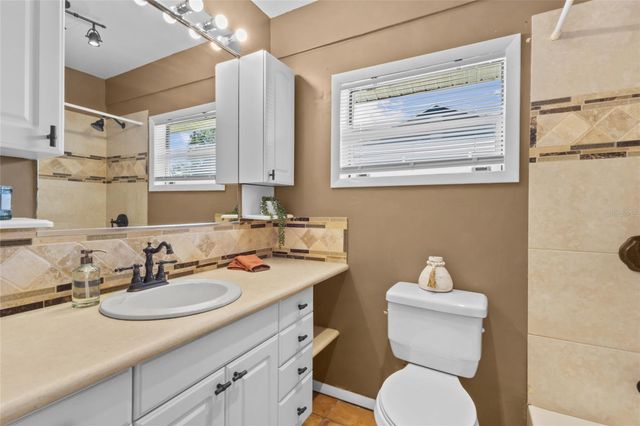 2520 E MILMAR DRIVE, Sarasota, FL 34237