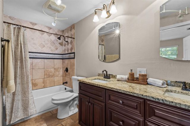 2520 E MILMAR DRIVE, Sarasota, FL 34237
