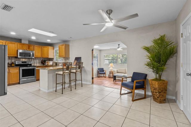 2520 E MILMAR DRIVE, Sarasota, FL 34237