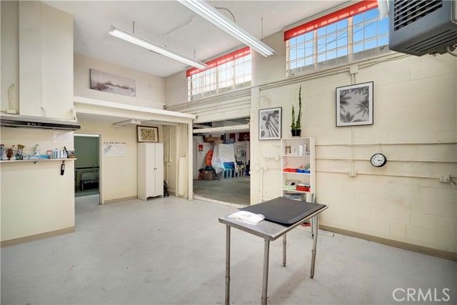 11915 S Inglewood, Hawthorne, CA 90250