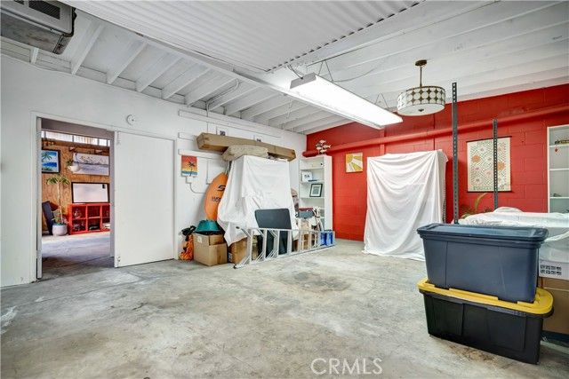 11915 S Inglewood, Hawthorne, CA 90250