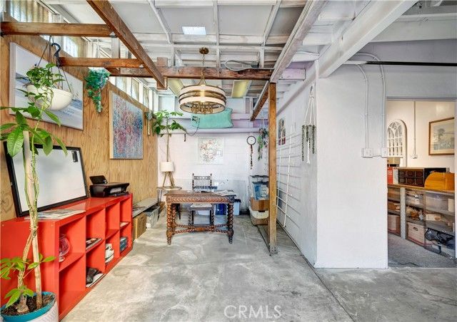 11915 S Inglewood, Hawthorne, CA 90250