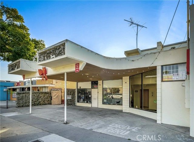 11915 S Inglewood, Hawthorne, CA 90250