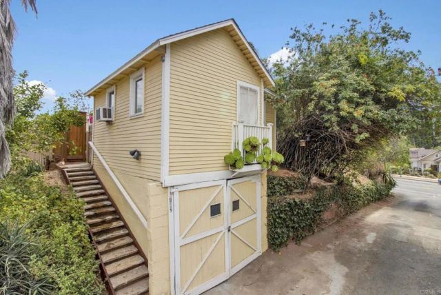 732 S Juniper Street, Escondido, CA 92025