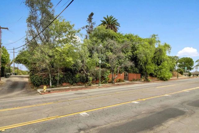 732 S Juniper Street, Escondido, CA 92025
