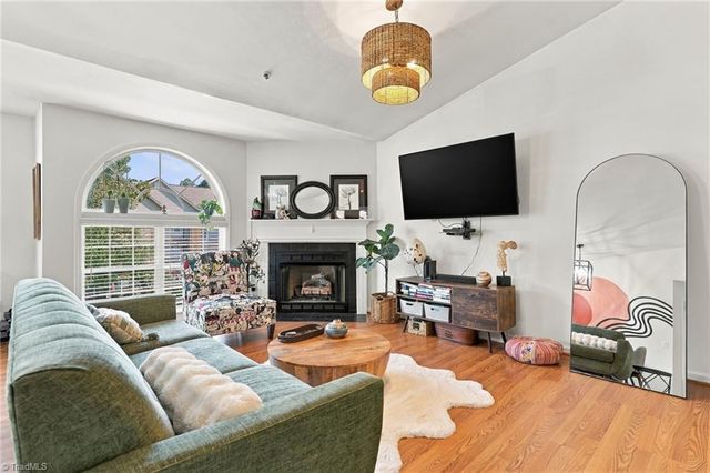 531 Mill Pond Drive, Winston-salem, NC 27106