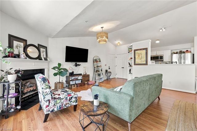 531 Mill Pond Drive, Winston-salem, NC 27106