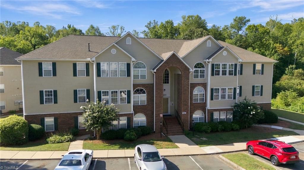 531 Mill Pond Drive, Winston-salem, NC 27106
