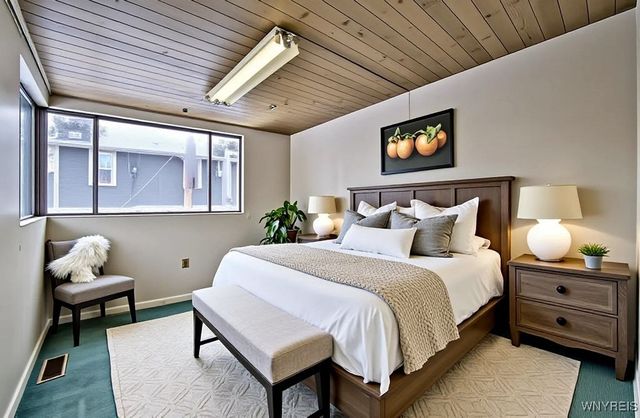 13 Hirschfield Drive, Amherst, NY 14221