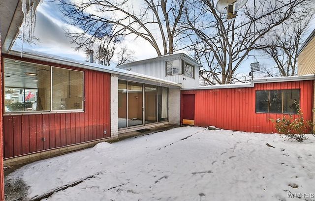 13 Hirschfield Drive, Amherst, NY 14221