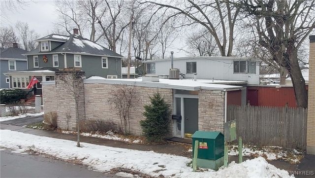 13 Hirschfield Drive, Amherst, NY 14221