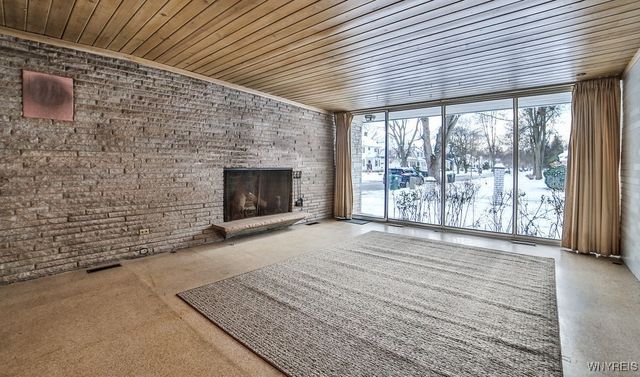 13 Hirschfield Drive, Amherst, NY 14221