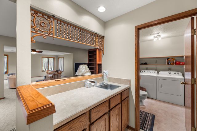 4432 98th Street, Urbandale, IA 50322